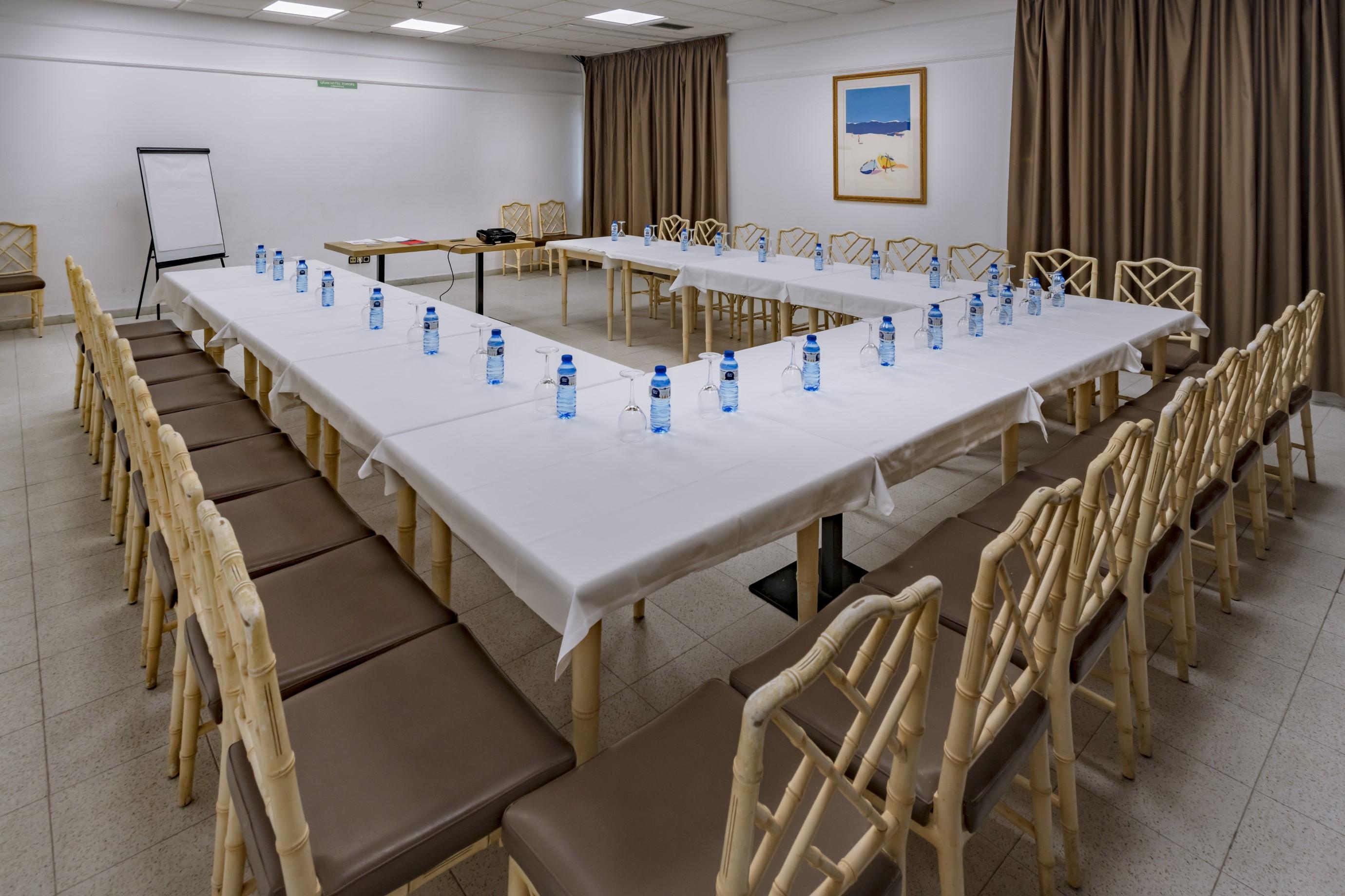 4R Gran Europe Hotel Coma-ruga Bagian luar foto