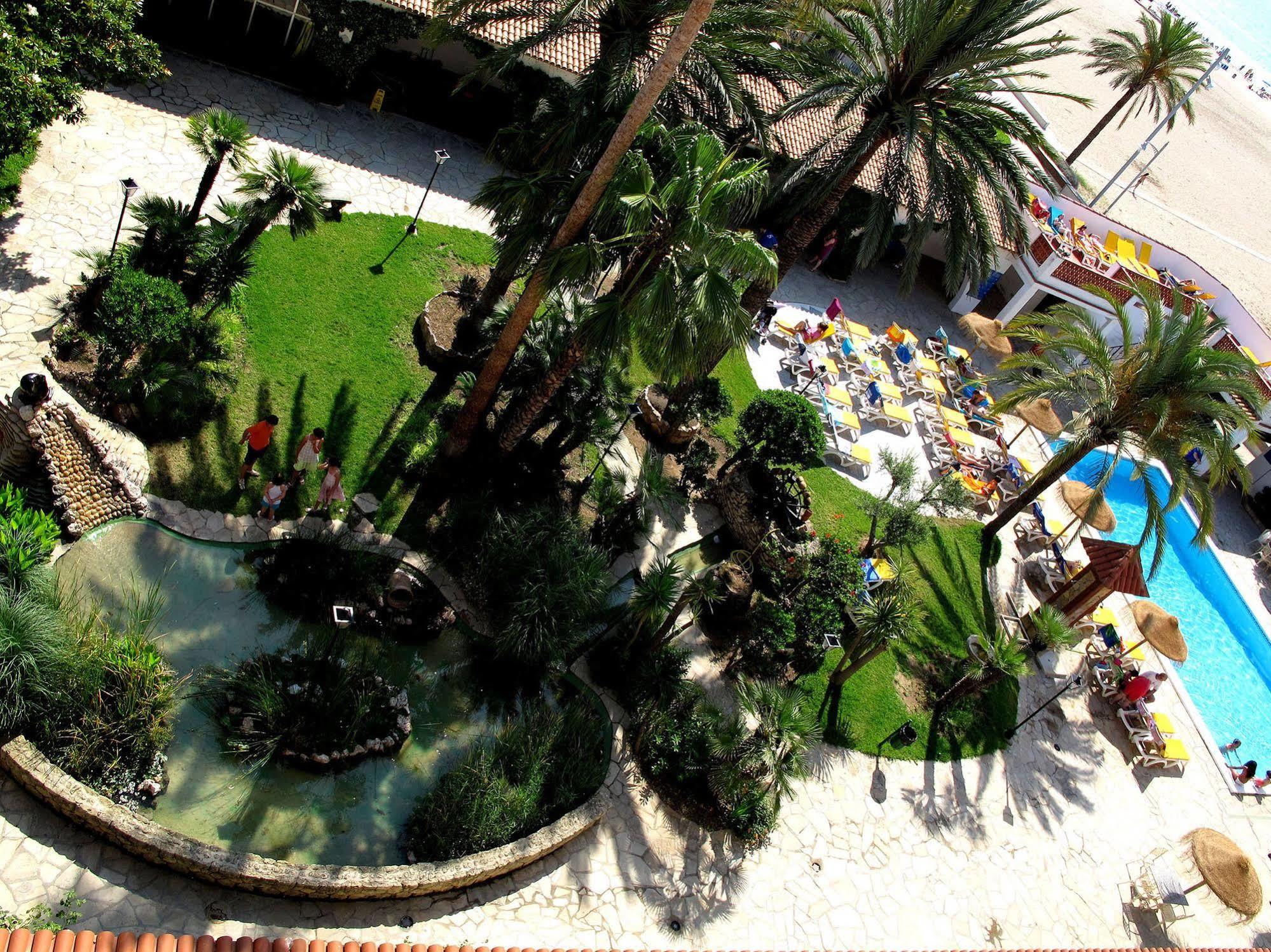 4R Gran Europe Hotel Coma-ruga Bagian luar foto