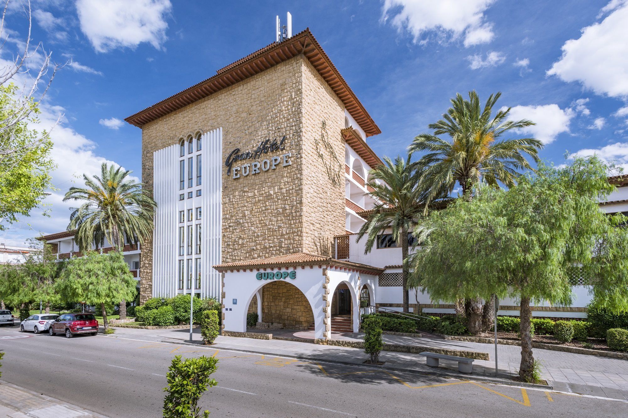 4R Gran Europe Hotel Coma-ruga Bagian luar foto